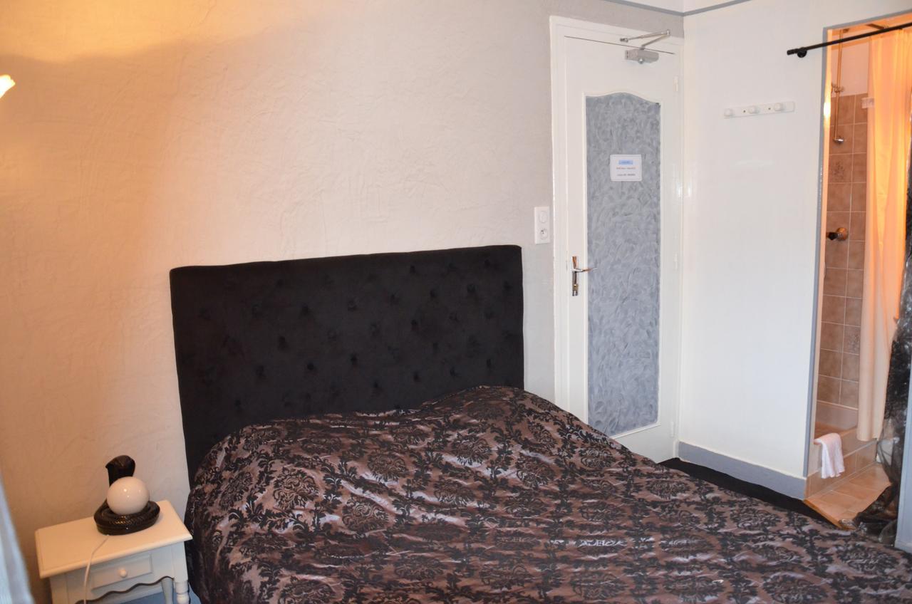 Hotel La Tour Sully-sur-Loire Værelse billede